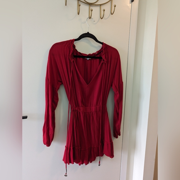 Red Dress - Picture 2 of 5